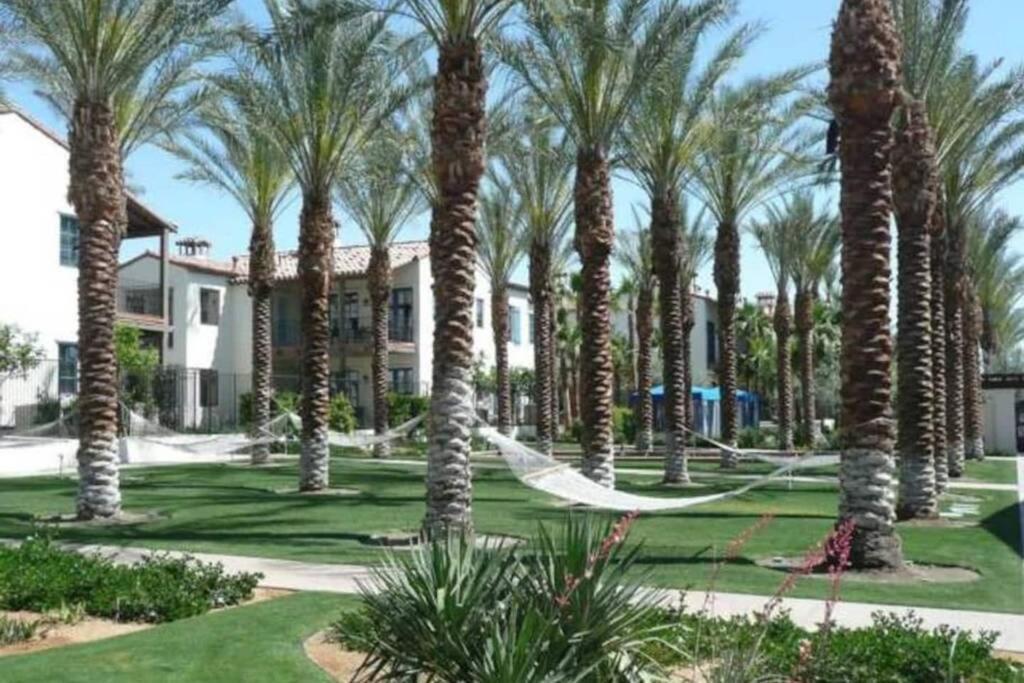 Luxurious Villa With Majestic Mountain View, 12 Pools, Spas, Ground Floor La Quinta Exterior photo